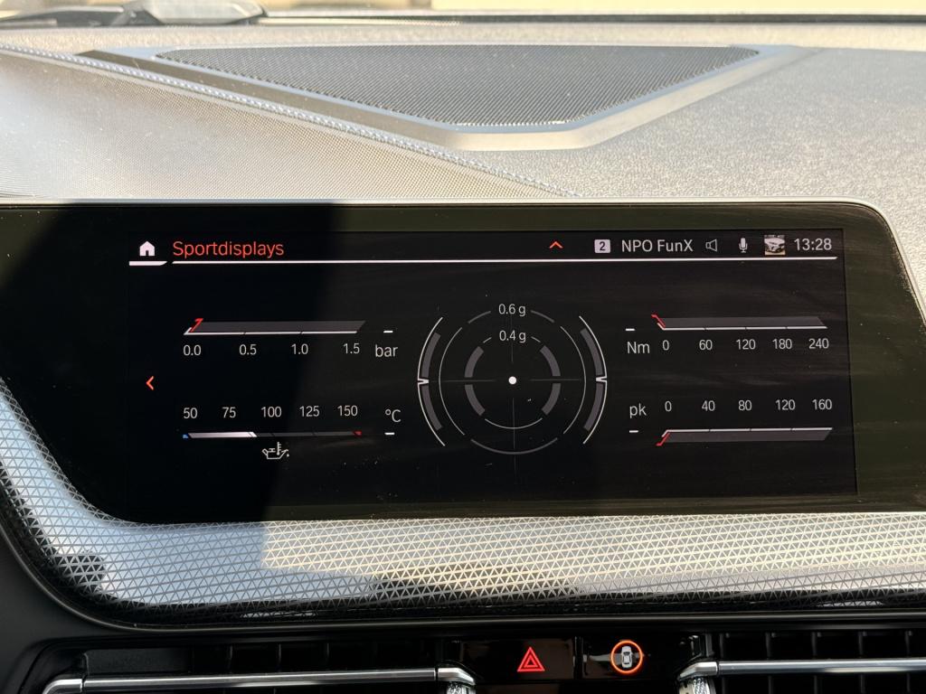 BMW 1 Serie 118i m-sport executive edition | apple carplay | harman kardon 