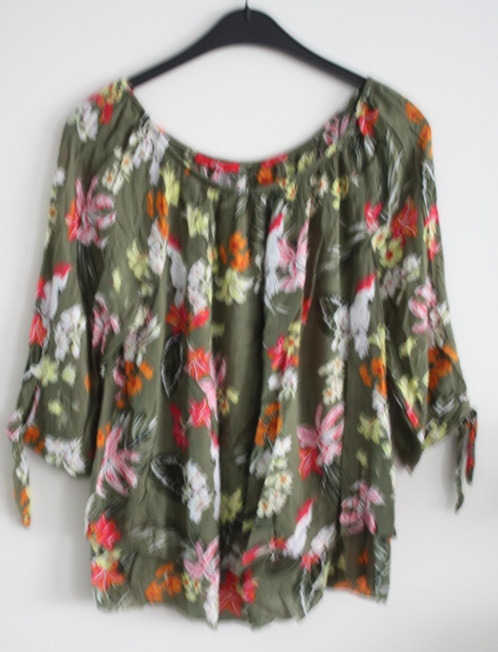 Bloesje met print  maat 40