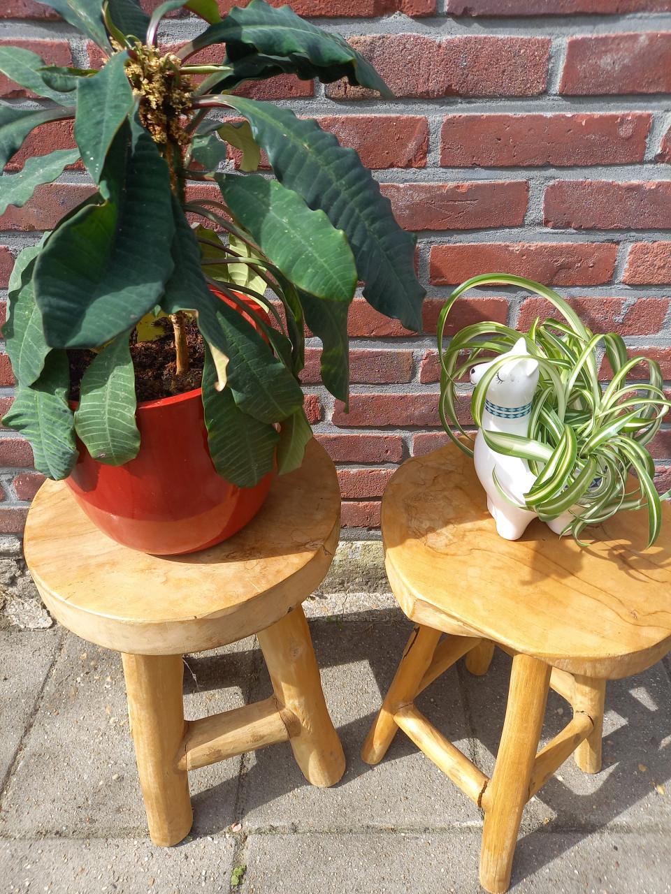 Houten krukjes