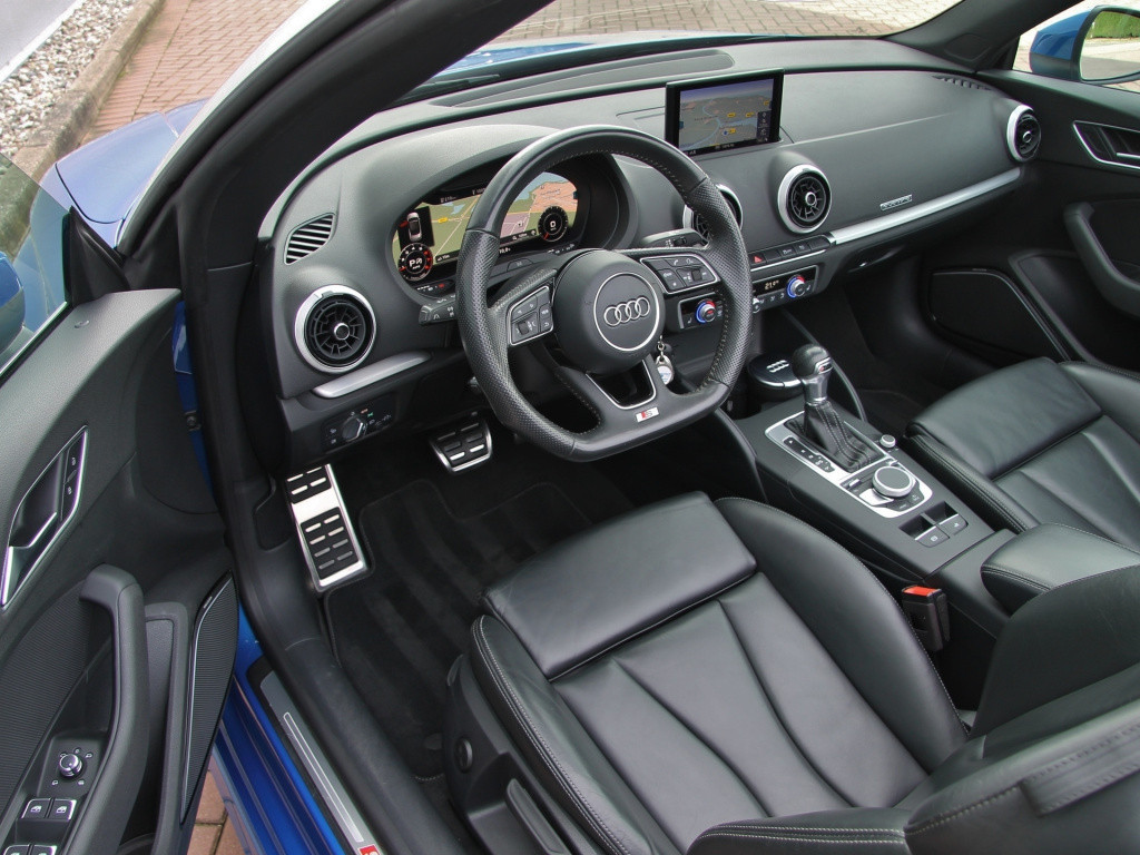 Audi A3 cabriolet 2.0tfsi 190pk quattro s-tronic | s-line | leder