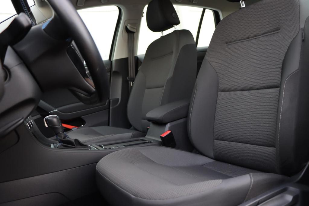 Volkswagen E-golf e-edition | soh 94,3% | navigatie | parkeersensoren | dri