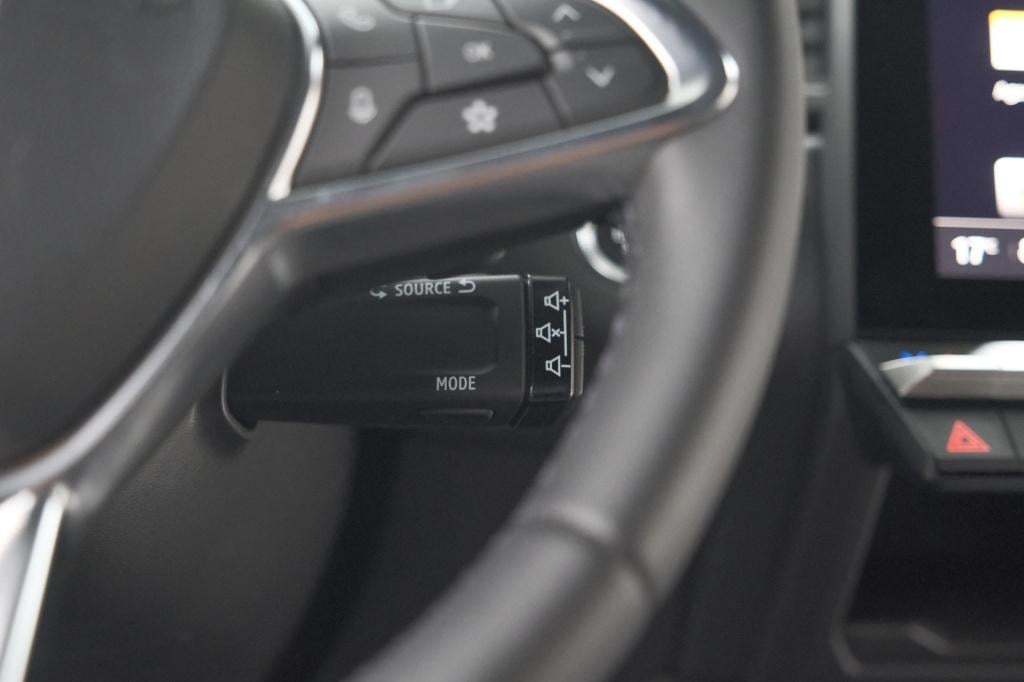 Renault Captur mild hybrid 160 edc techno | camera | navigatie | apple carp