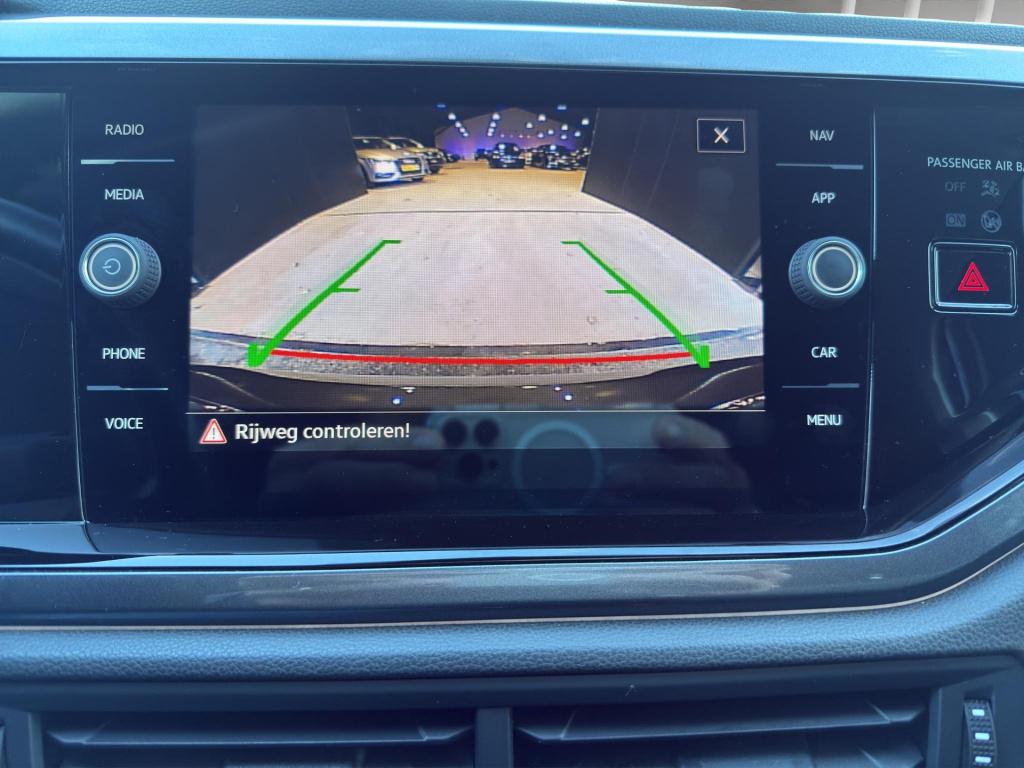 Volkswagen Polo 1.0 tsi style | camera | parkeersensors | airco (automatisc