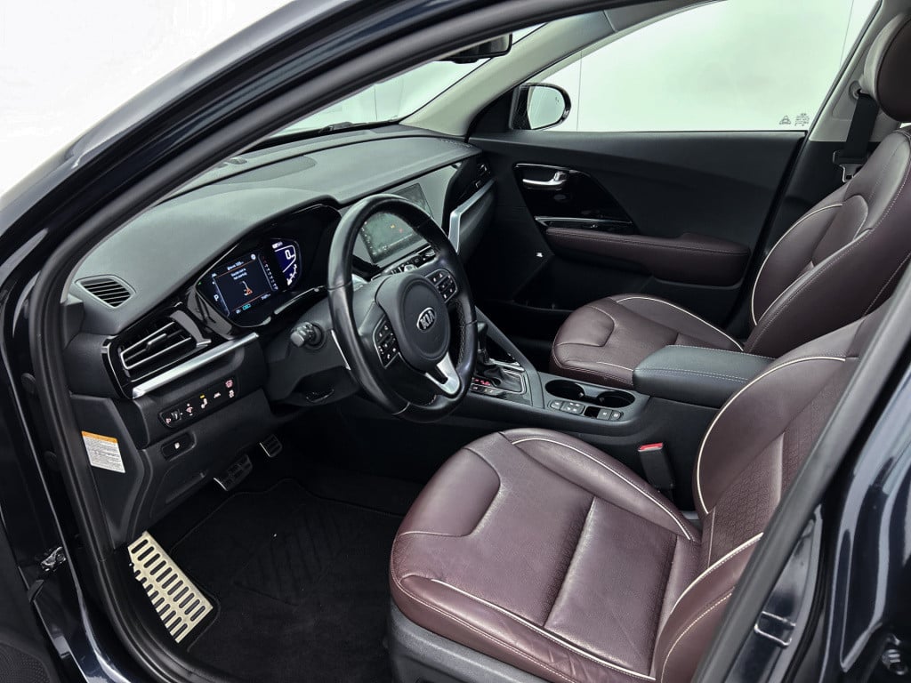 Kia Niro 1.6 gdi hybrid executiveline limited | dodehoekdetector |
