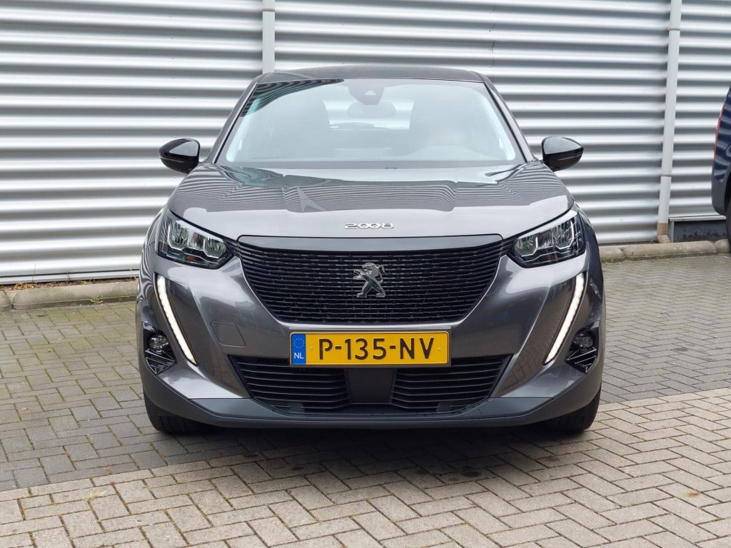 Peugeot 2008 suv 1.2 100 active pack nav/cam/trekhaak