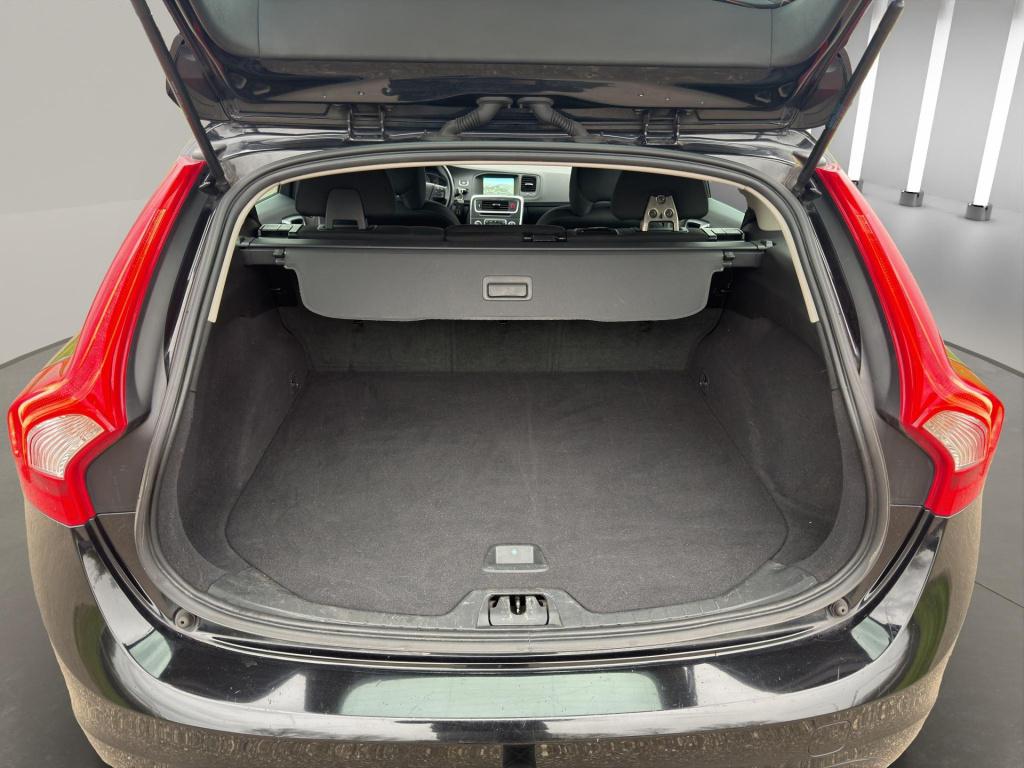 Volvo V60 2.0 d2 nordic