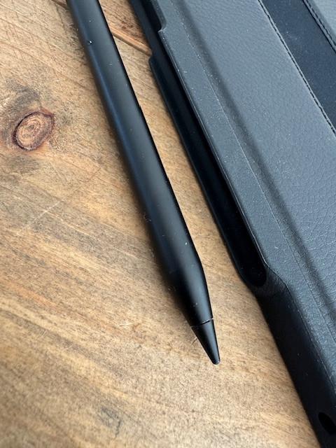 ZUGU case voor iPad Pro 13 (M4) 2024, M5 (2025), zwart, magnetisch