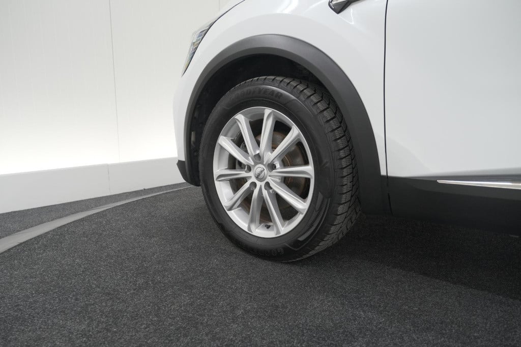 Renault Captur 1.6 e-tech plug-in hybrid 160 intens | trekhaak | camera | n