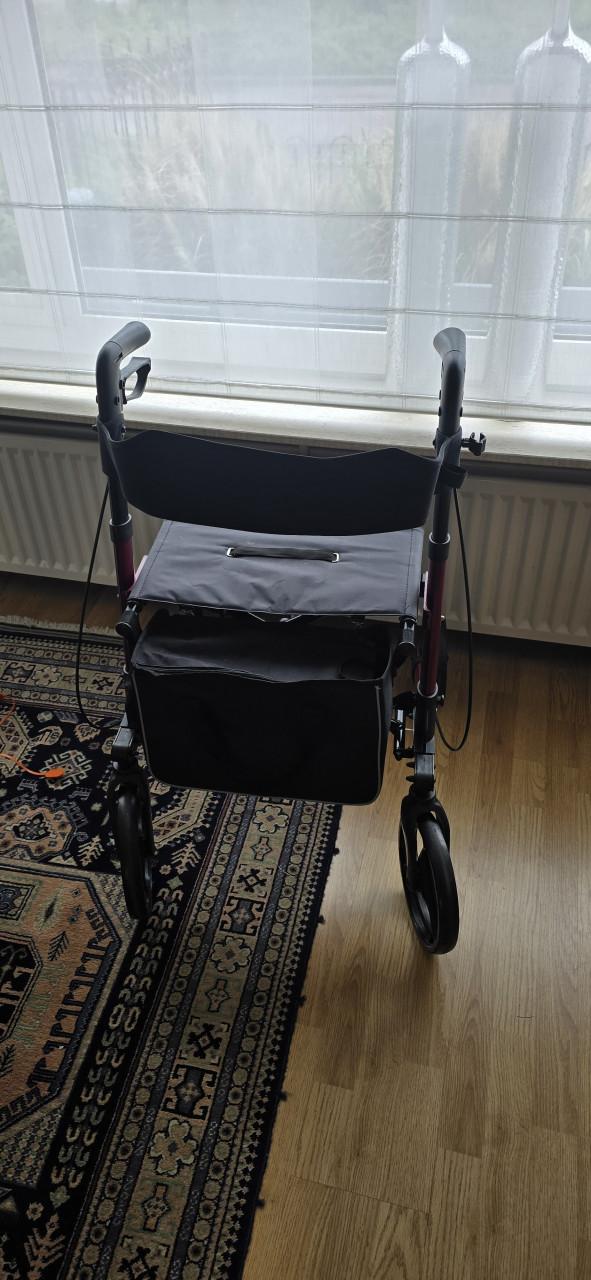 Z.g.a.n Rollator even gebruikt