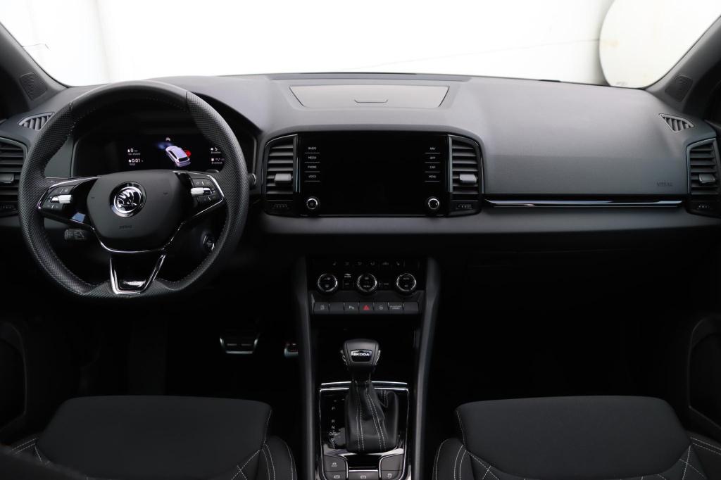 Skoda Karoq 1.5 tsi sportline business 150pk dsg7