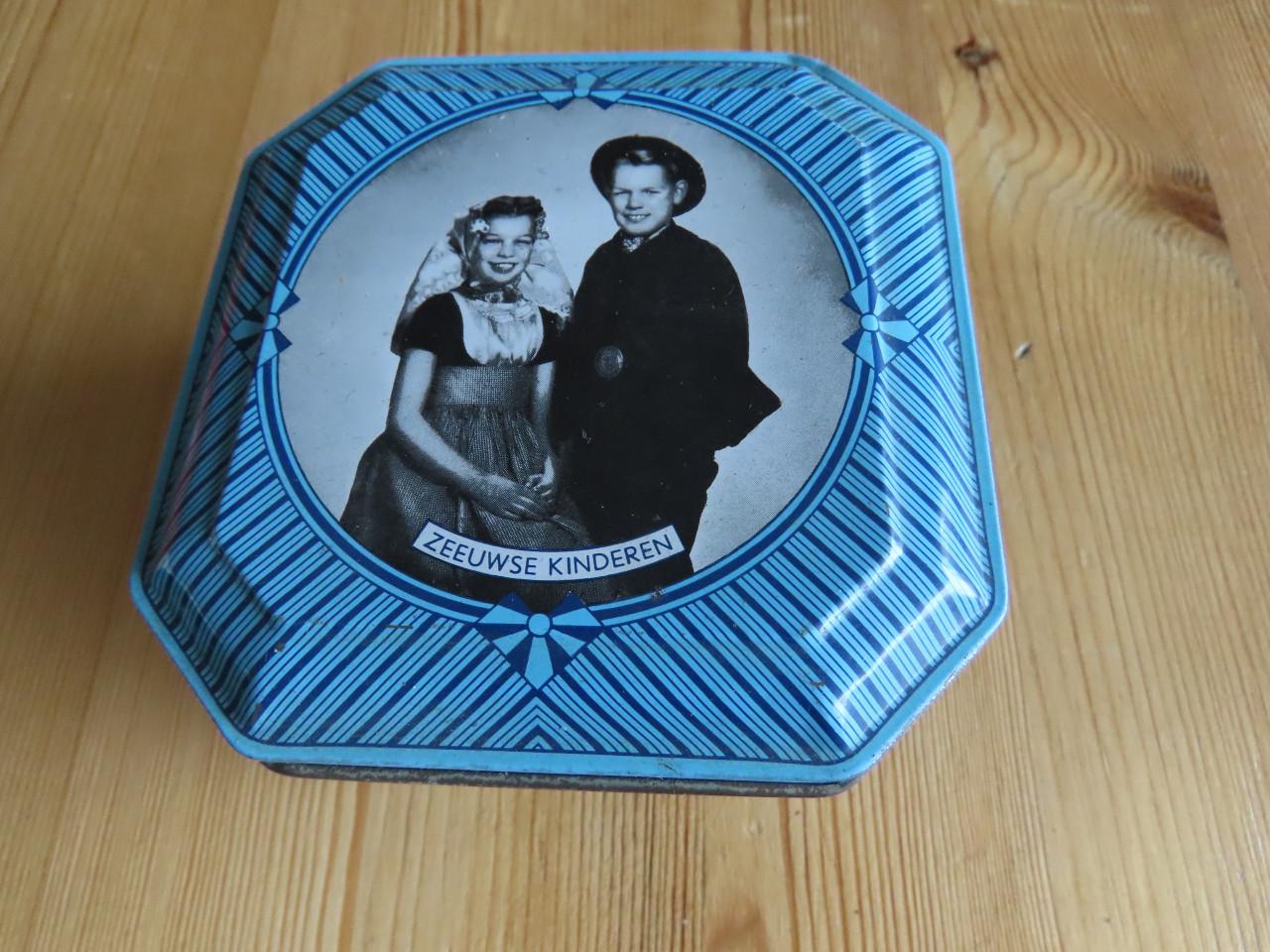 Oud blikje Zeeuwse babbelaars 1