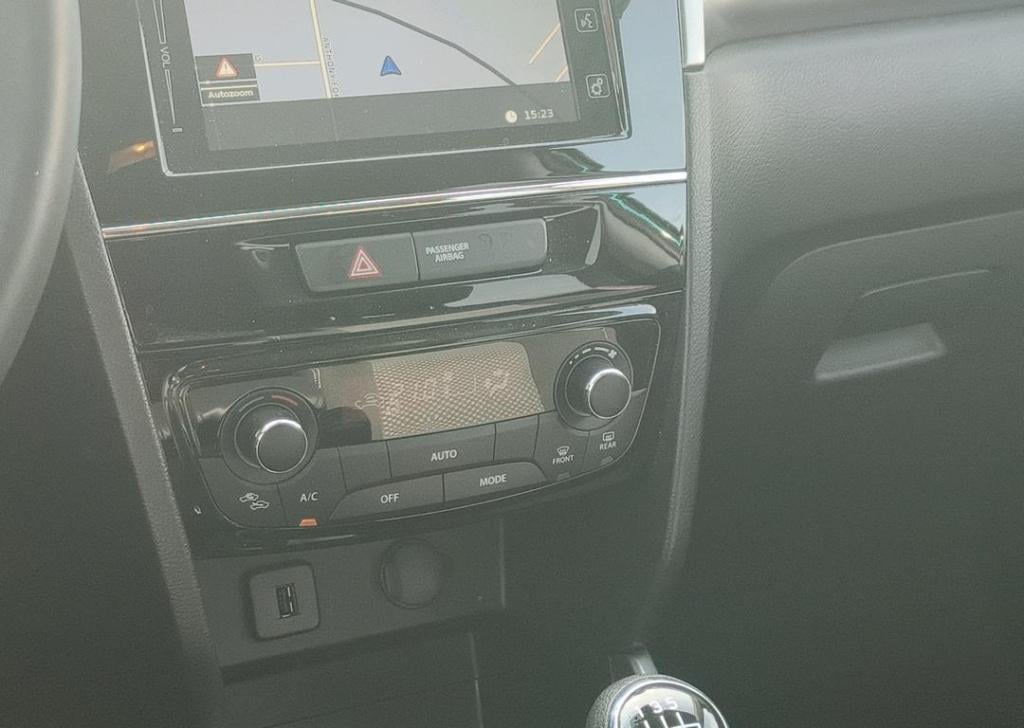 Suzuki Vitara 1.4 boosterjet select smart hybrid