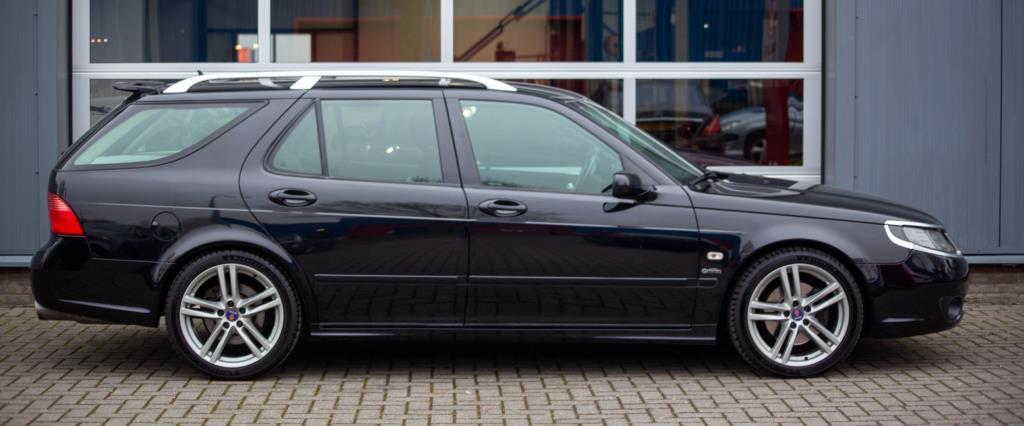 Saab 9-5 estate 2.3 turbo griffin aero