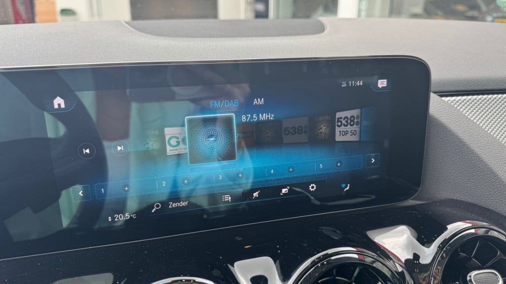 Mercedes-Benz Gla-klasse 180 business solution