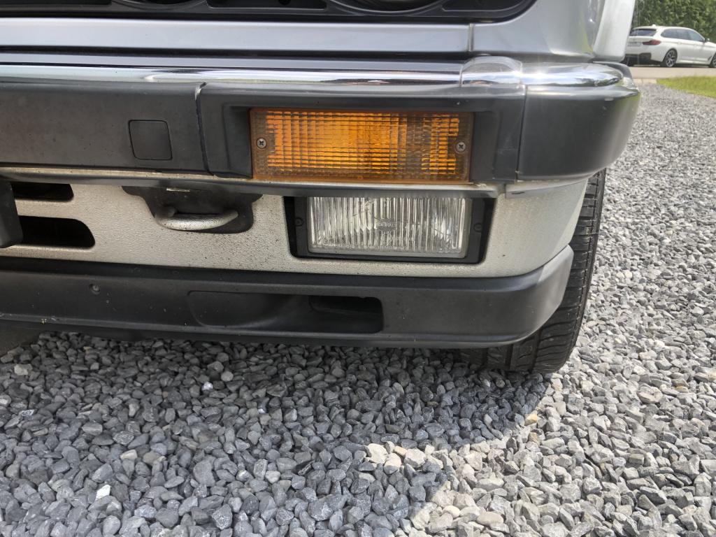 BMW 3-serie 318i 90pk sedan e30