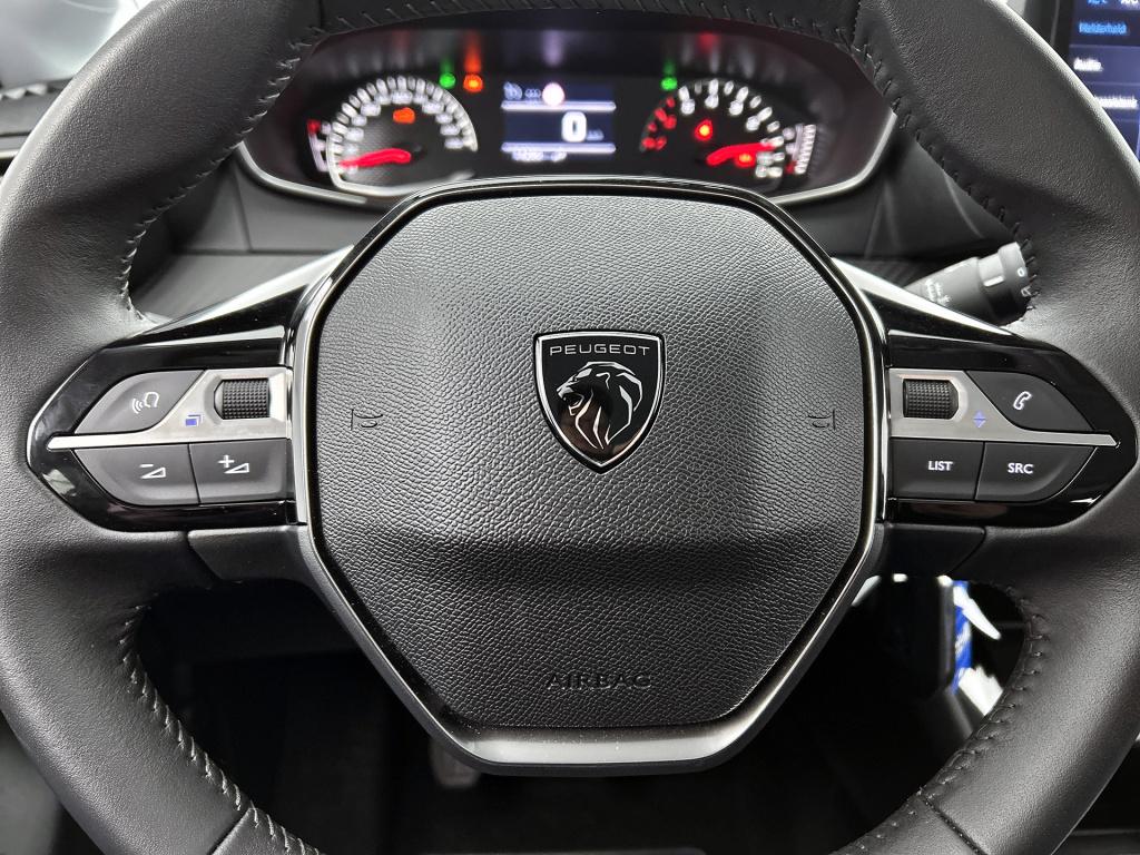 Peugeot 208 100 pk style | rijklaar | parkeersensoren | navigatie | apple c