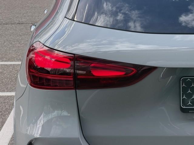 Mercedes-Benz Gla-klasse 200 business solution amg l panoramadak l mbux l m