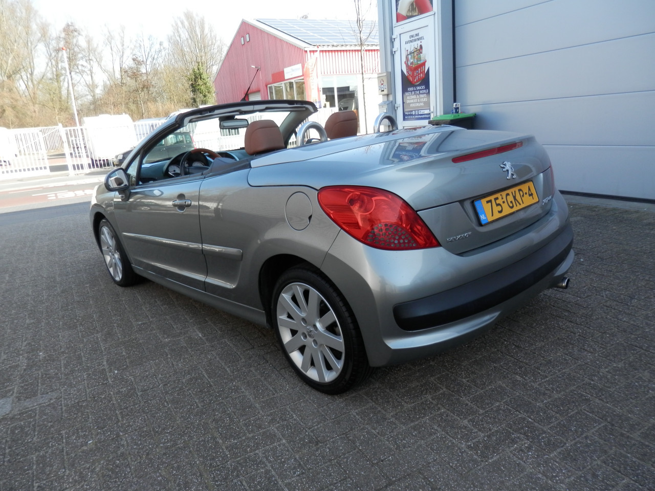 Auto Garant Biedt Aan: Peugeot 207 1.6 T Féline