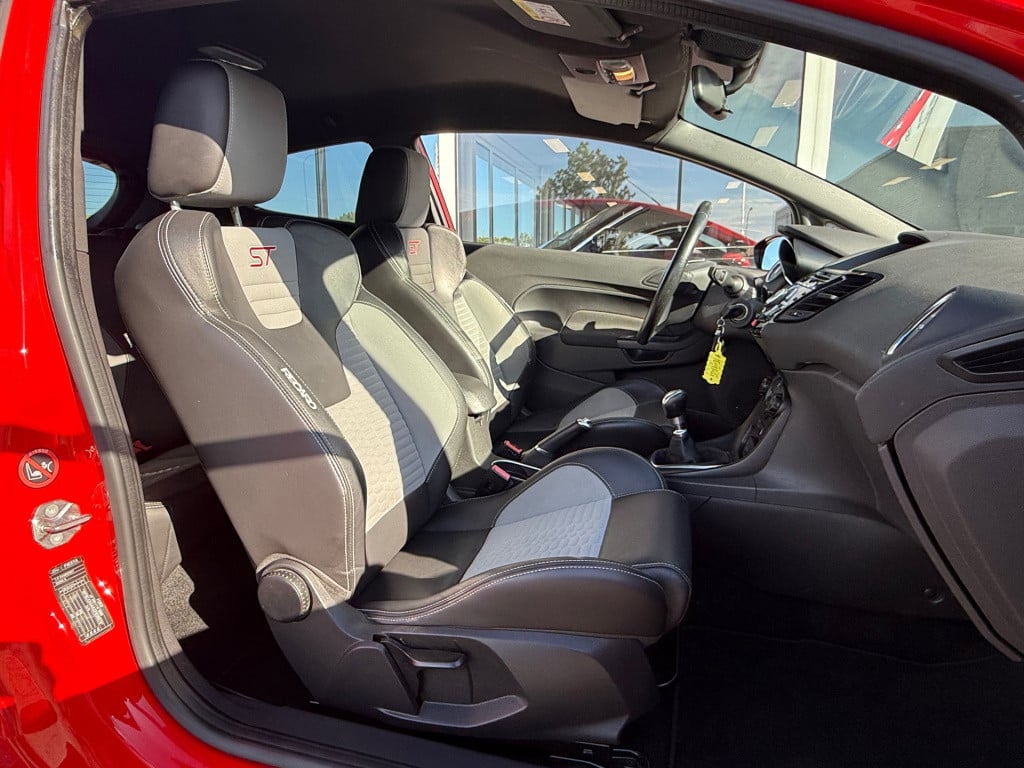 Ford Fiesta 1.6 st2