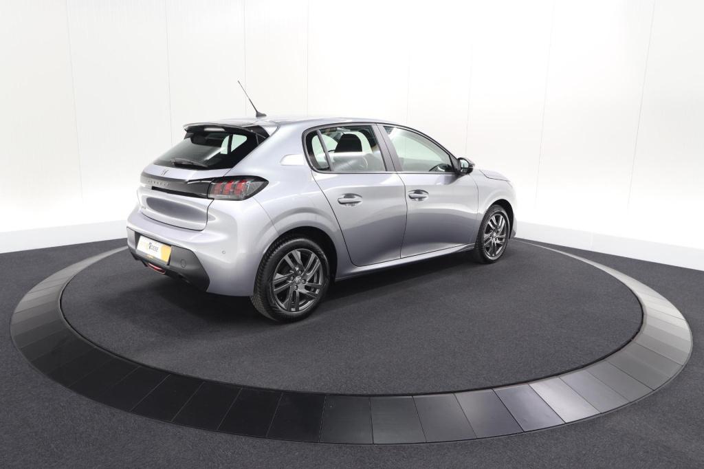 Peugeot 208 puretech 75 active pack | navigatie | parkeersensoren | apple c