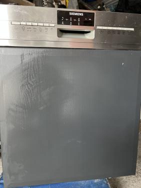 Siemens inbouw Vaatwasser met bestek lade 83x60 cm.