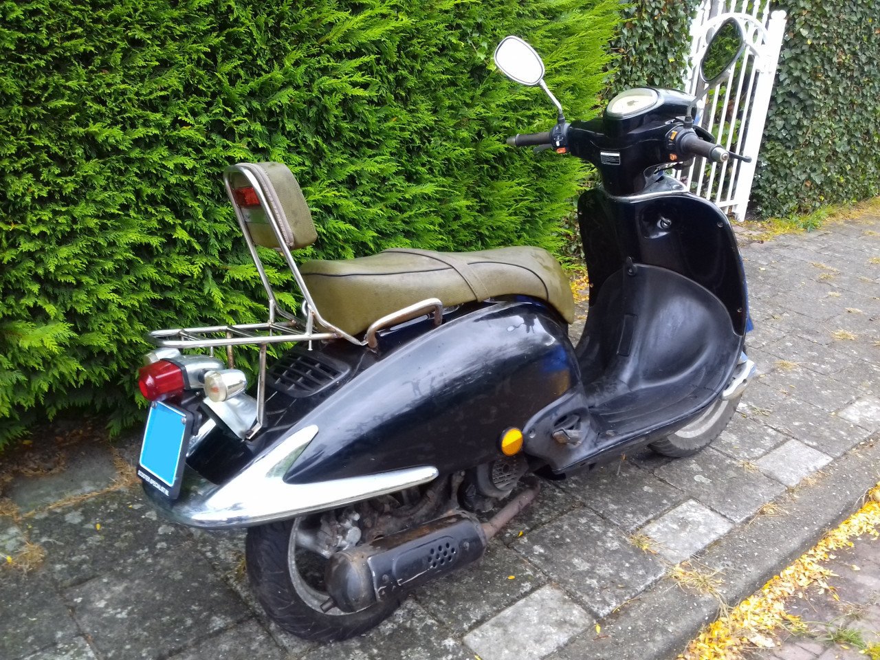 ZNEN retro scooter 2008 50cc blauw kenteken snorfiets