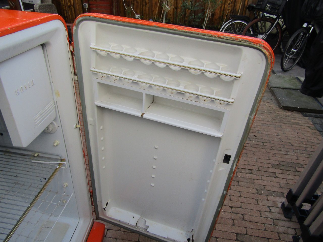 Koelkast met vriesvakje