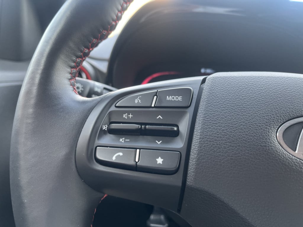 Hyundai I 10 1.0 t-gdi n line 5-zits | camera | stuur/stoelverw. | cruise |