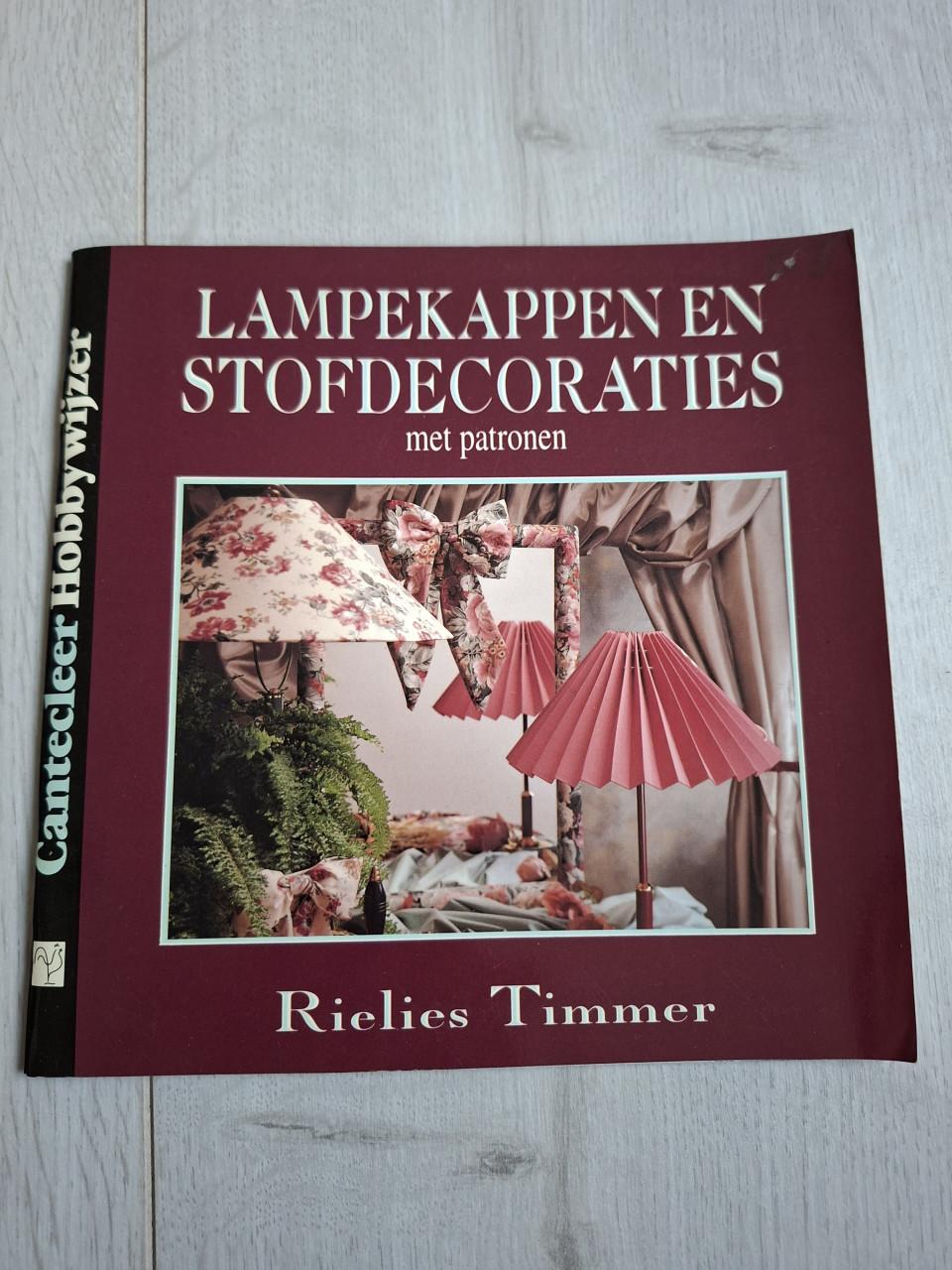 Opruiming hobby boekjes