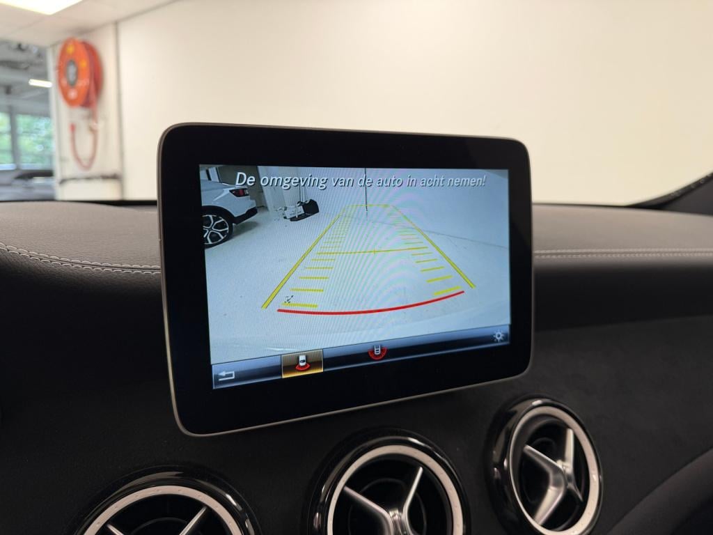 Mercedes-Benz A-Klasse 160 panoramadak | amg | edition
