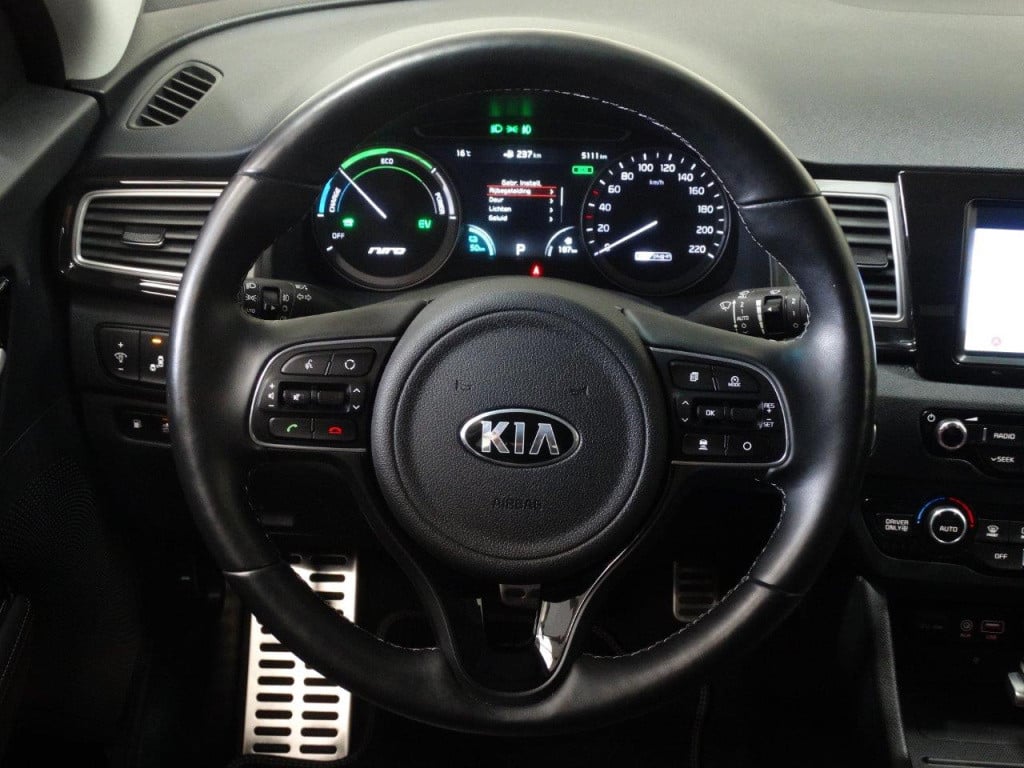 Kia Niro 1.6 gdi phev 141pk dct6 dynamicplusline
