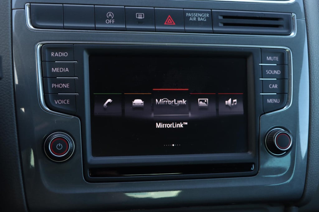Volkswagen Polo 1.2 tsi first edition 90pk