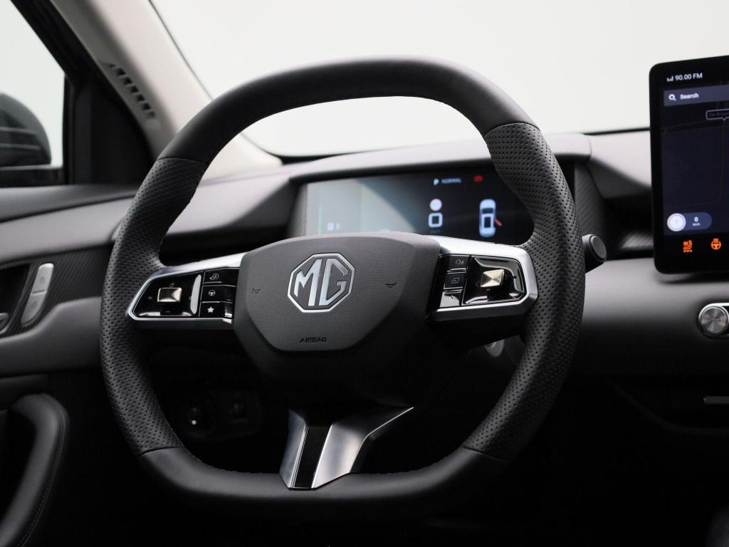 MG Mgs5 Ev luxury 64 kwh | black pack | 360 camera | warmtepomp | getint gl
