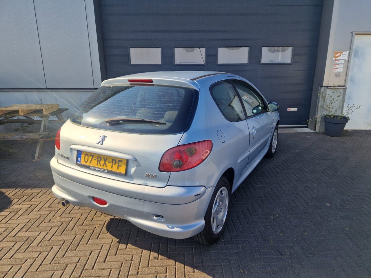 TE KOOP PEUGEOT 206 1.4 AIR LINE MET AIRCO