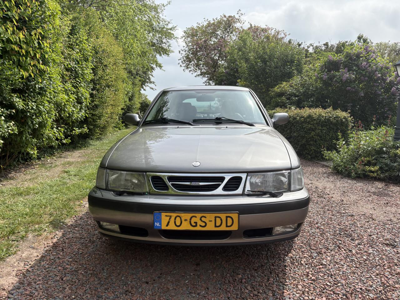TE KOOP! Saab 9-3 2.0T YOUNGTIMER!
