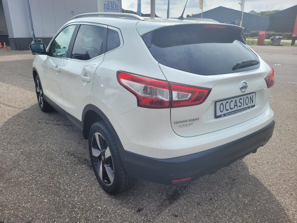 Nissan Qashqai 1.2 n-vision automaat panoramadak 360 camera navi
