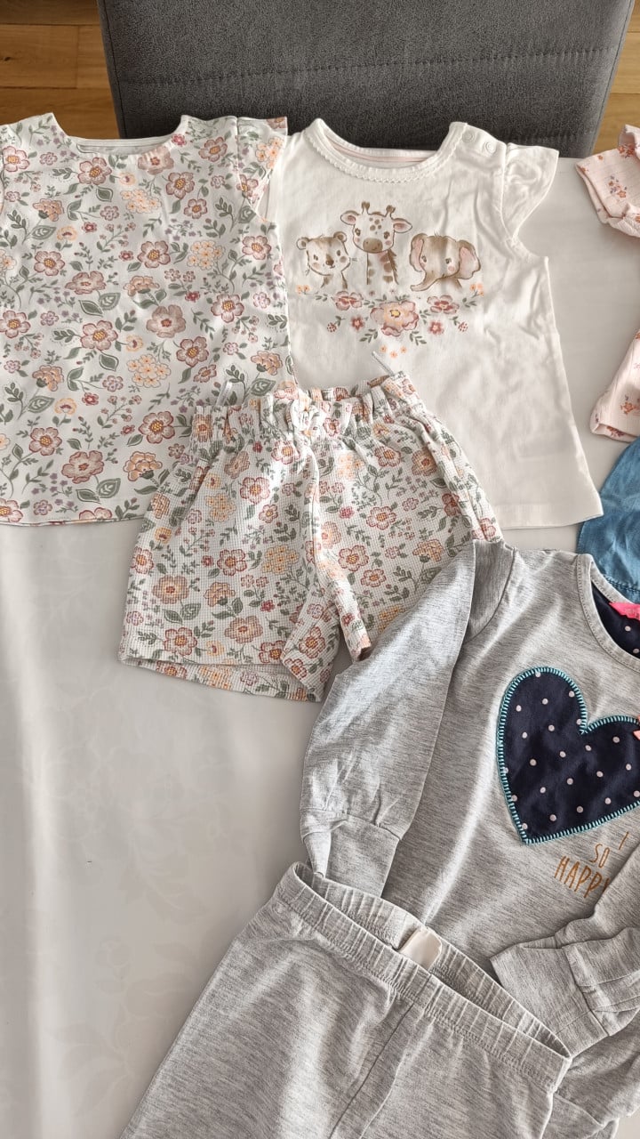 46 delig meisjespakket maat74/80