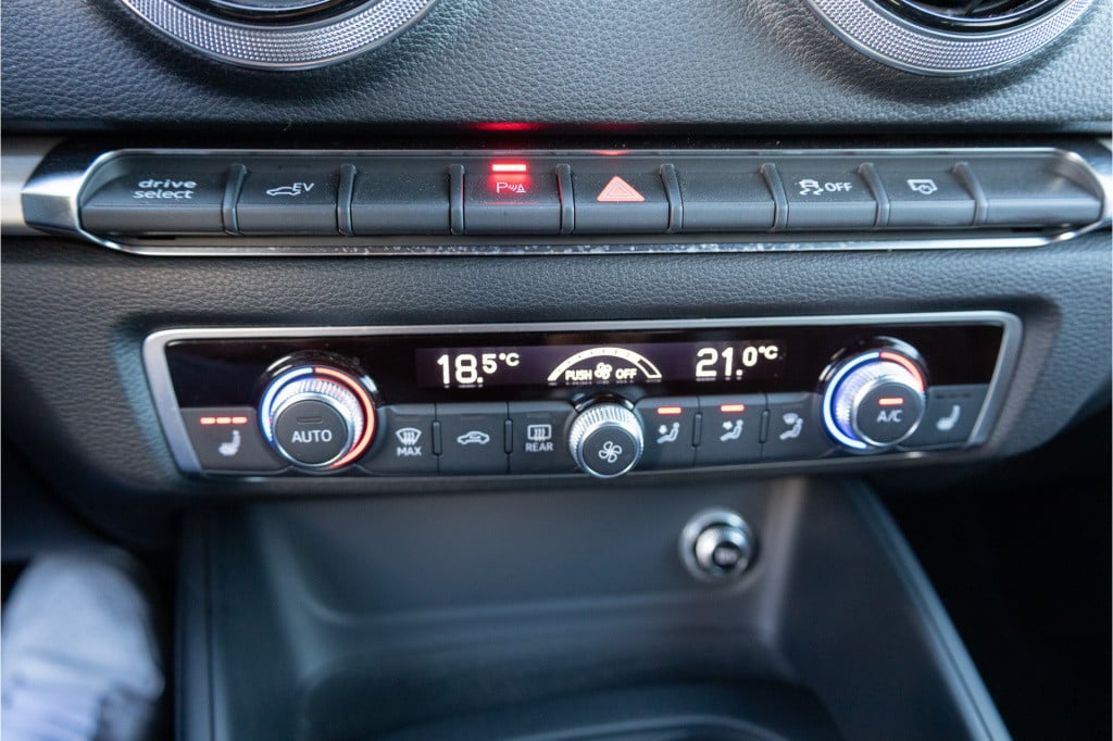 Audi A3 sportback 1.4 e-tron sport pro line plus s-line interieur ✅trekhaak