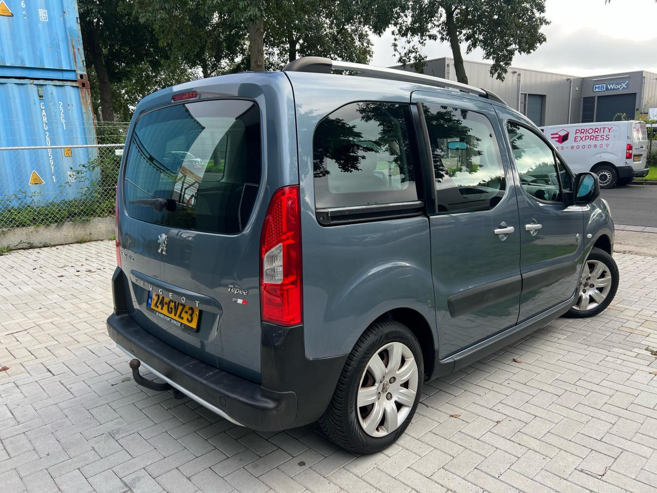 Peugeot Partner Tepee 1.6 Outdoor Jaar apk
