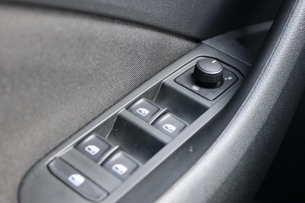 Skoda Scala 1.0 tsi sport business 115pk dsg7