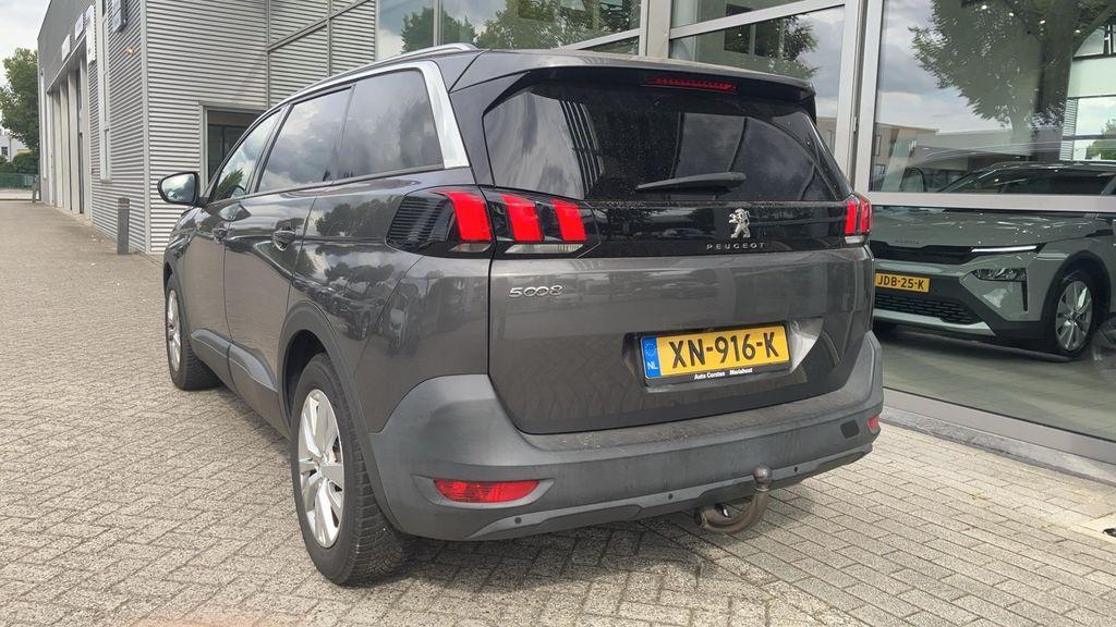 Peugeot 5008 blue l. executive 1.2pt-130pk (vol)automaat(eat8) 7-persoons |
