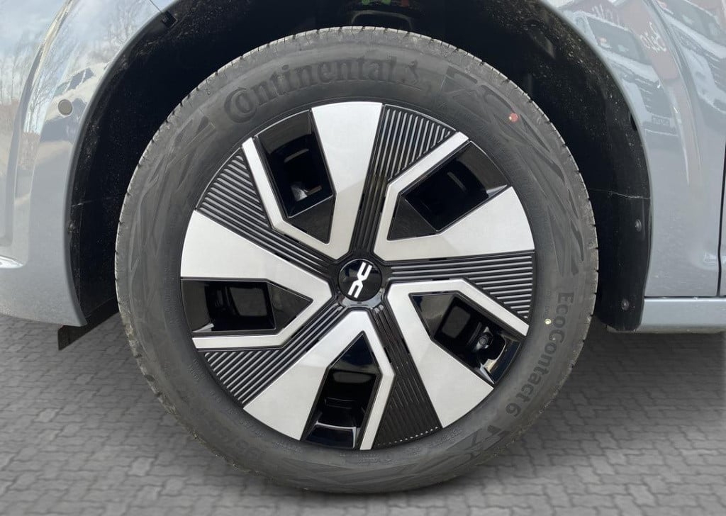 Dacia Sandero 1.0 tce 90 expression - demo / pack assist