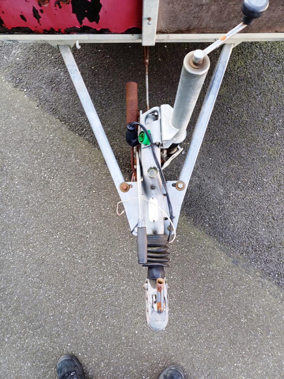 Opknapper Hapert bakwagen 250x130