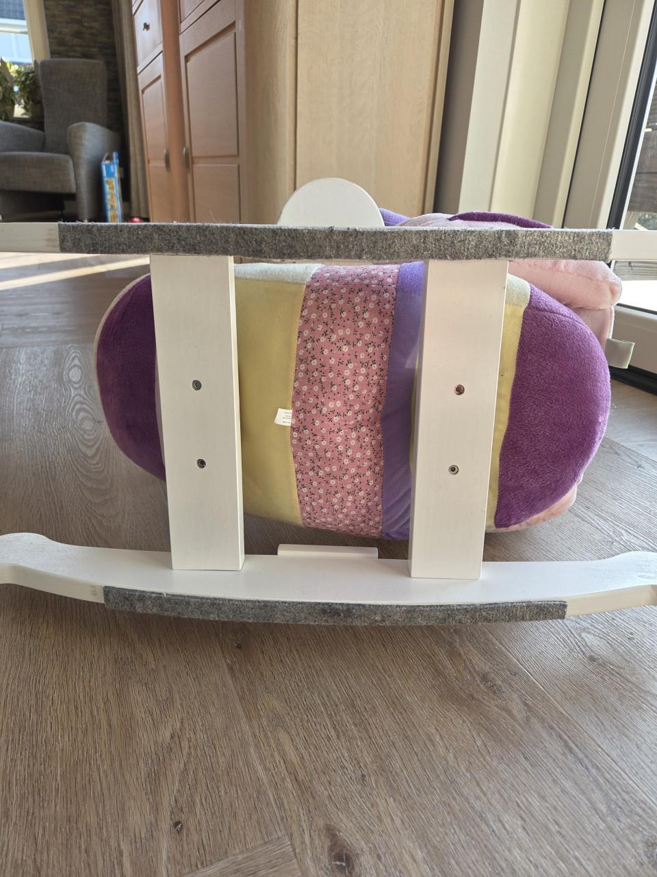 Hobbeldier Little Bird Told me