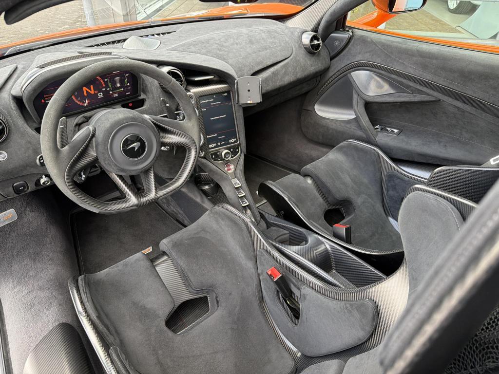 Mclaren 765lt 4.0 v8 mso clubsport pack | senna brakes | full carbon pack |