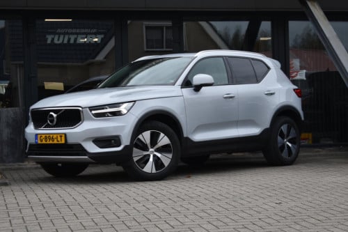 Volvo XC40 1.5 t3 momentum pro | pano | camera | apple carplay | android au