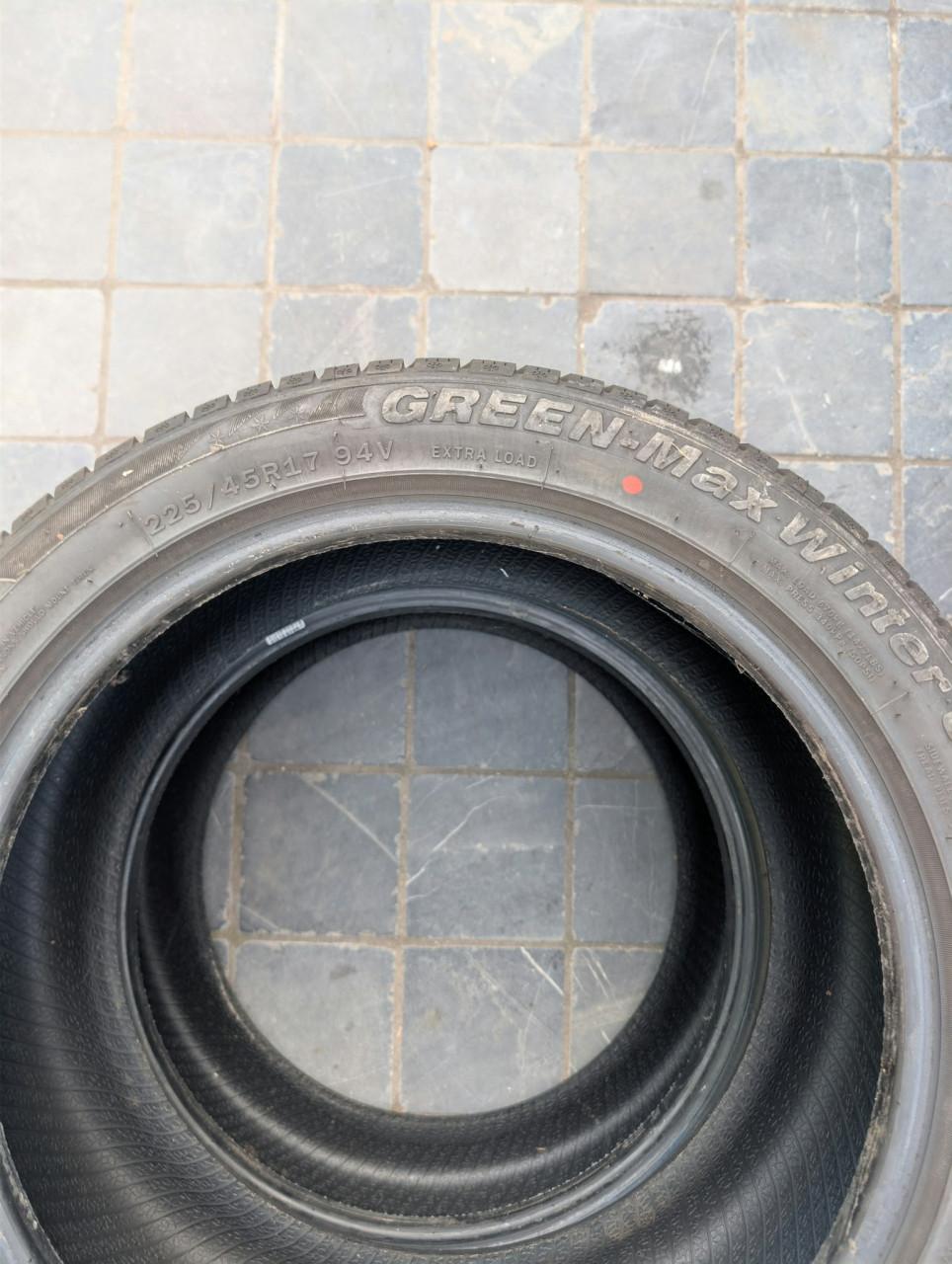 Winterbandenset 225/45R17 + 205/50R17