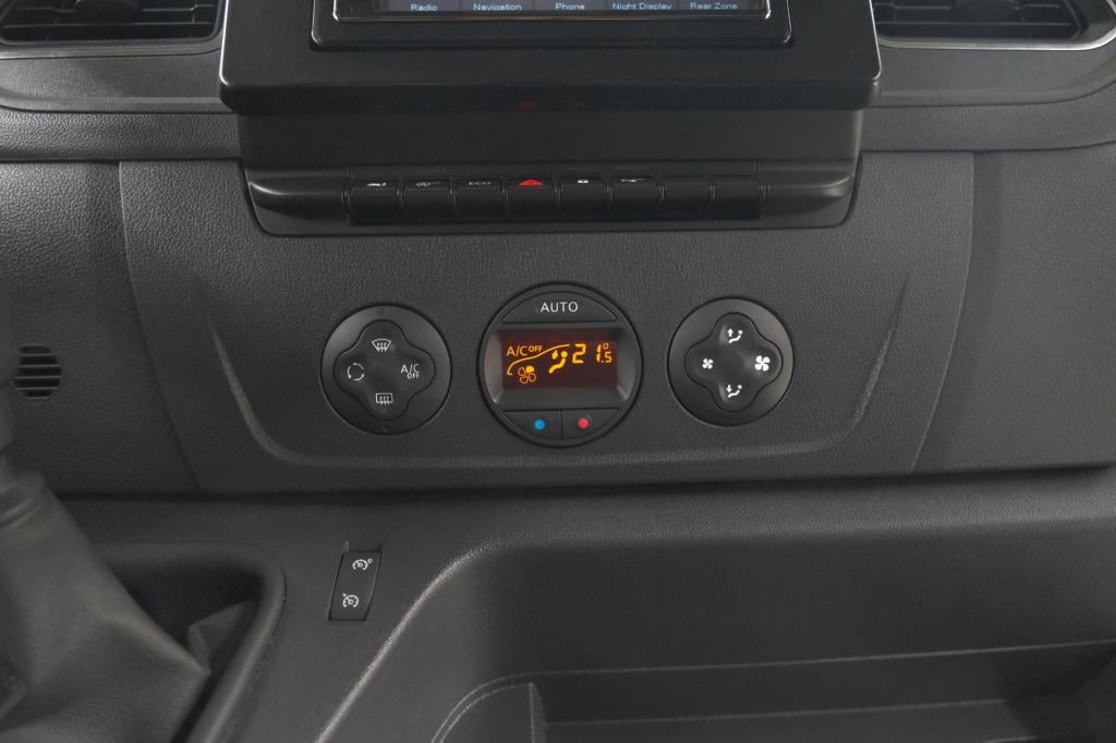 Opel Movano 2.3 turbo l2h2 dc | trekhaak | camera | navigatie | climate con