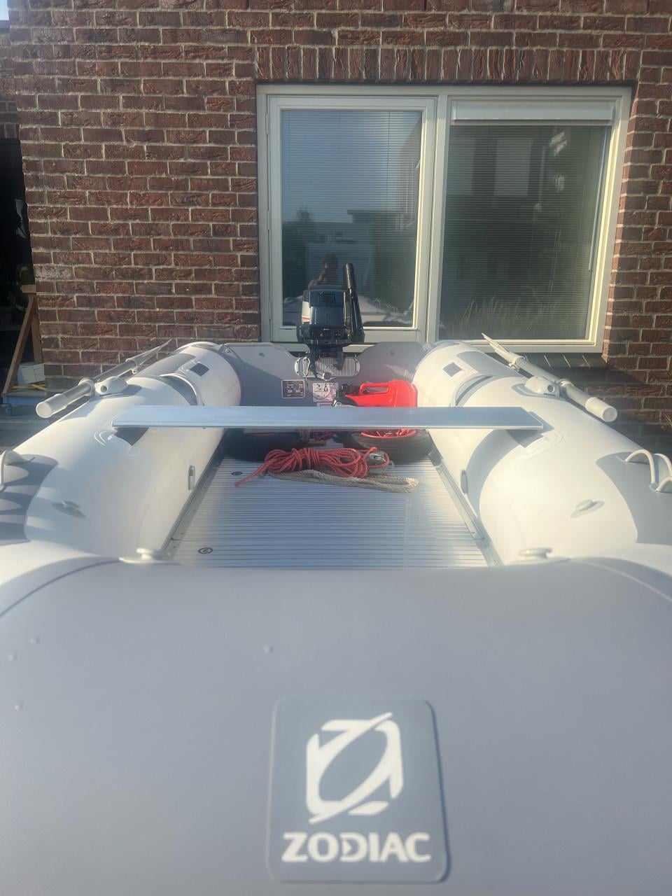 Zodiac 350 ALU met 15 PK yamaha
