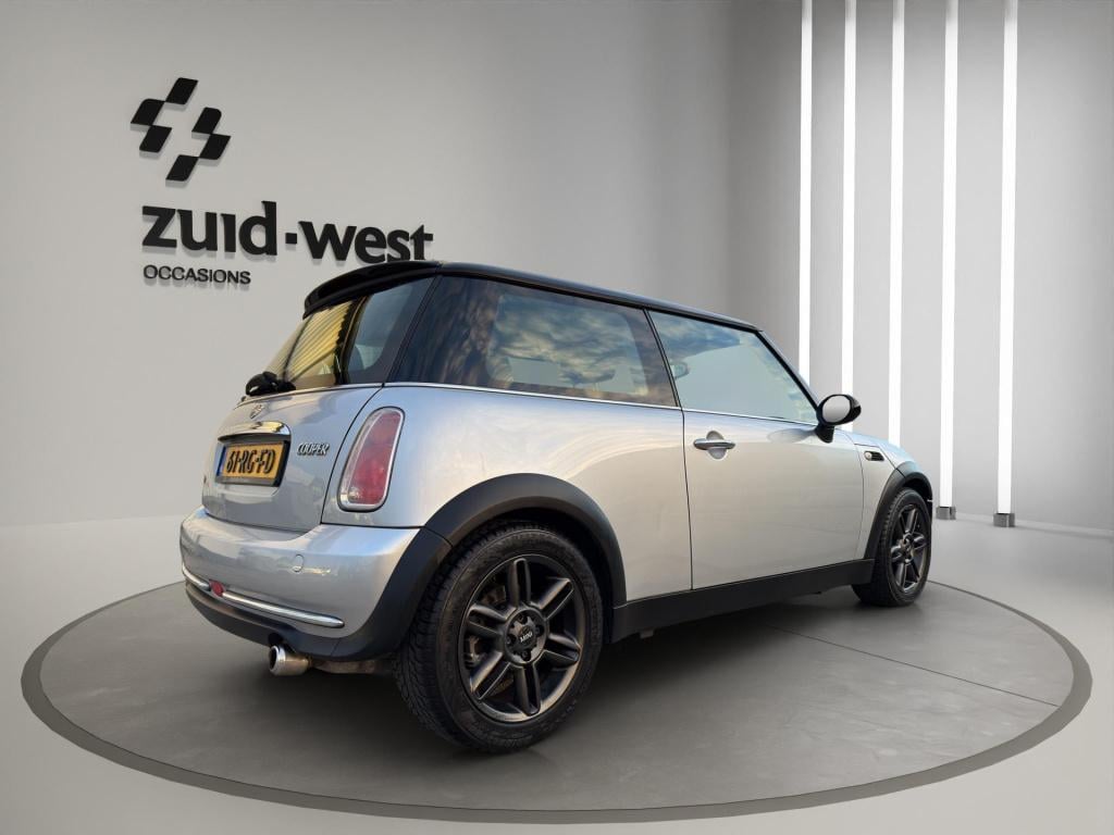Mini 3-deurs 1.6 cooper chili automaat airco